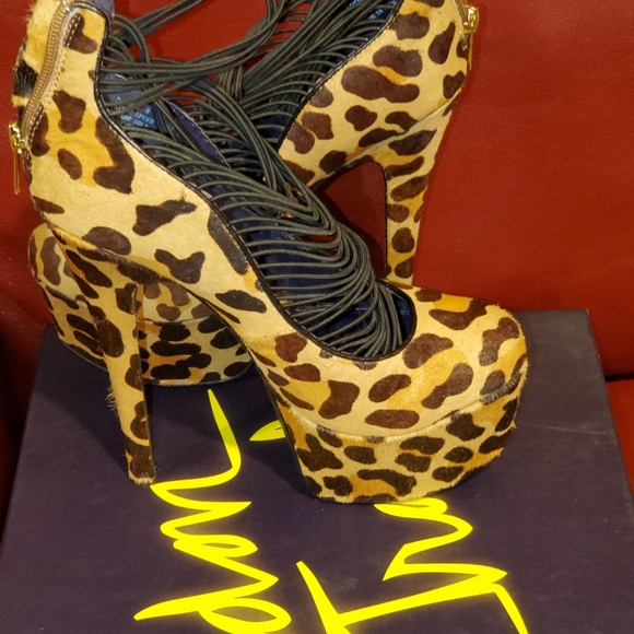 London Trash shoes - Picture 4 of 5